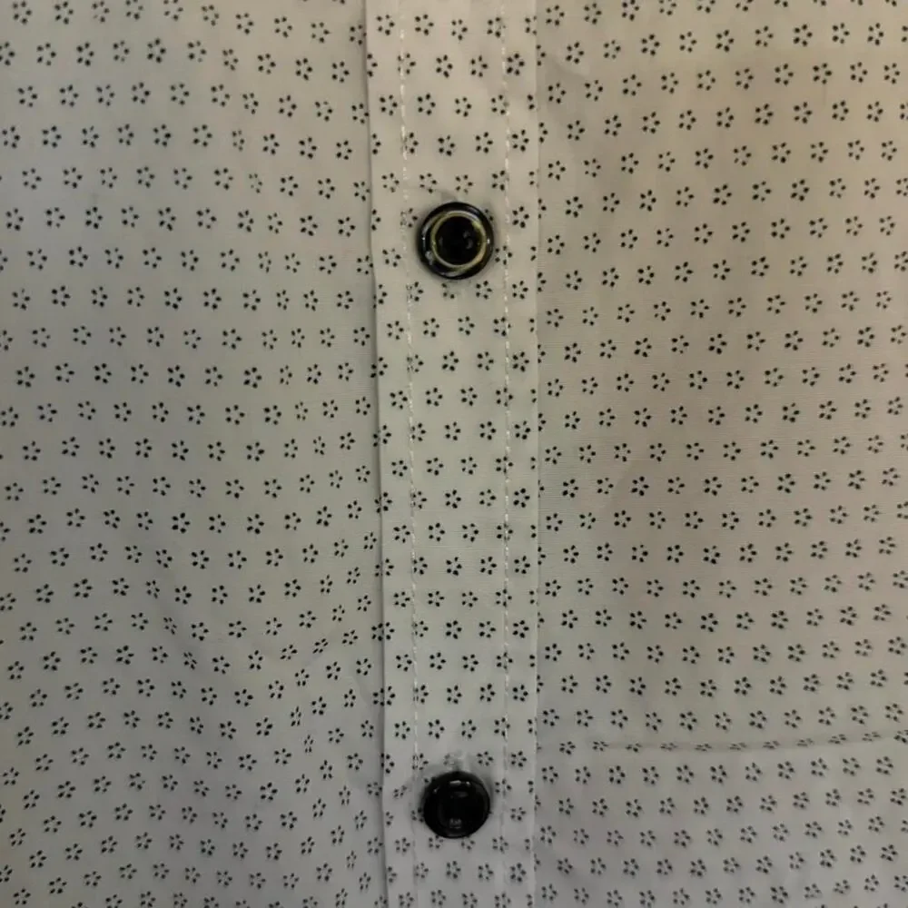 Beverly Hills Polo Club White Pattern Button Up Shirt Men’s Medium